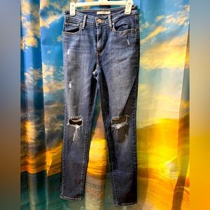 They are probably used once or twice they just didn’t fit me